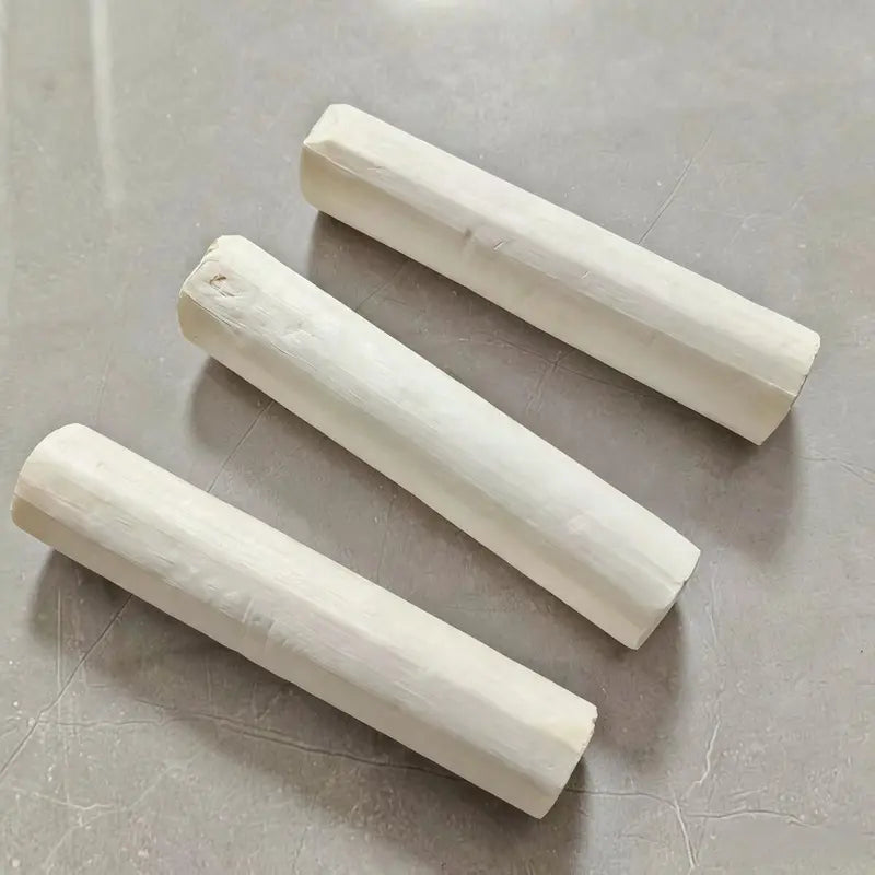 6-Pack Natural Tongcao Bird Chew Sticks – Parrot Shredding & Foraging Toys